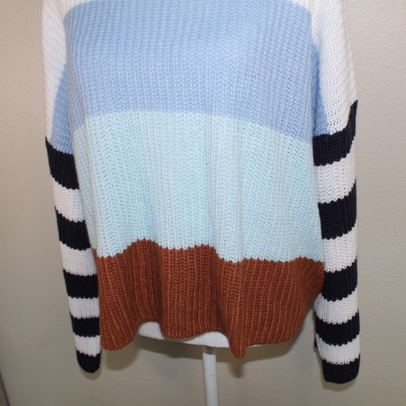 Unbranded Striped Color Block Knitted Style Crew Neck Sweater - Size Medium - Picture 4 of 5